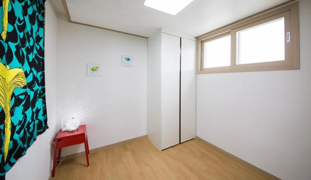 Homechee Pension 济州市 0*,